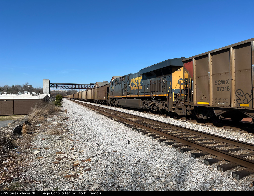 CSX 805